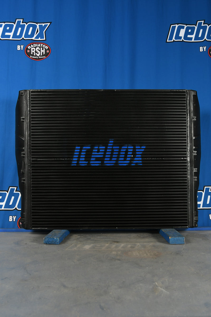 Load image into Gallery viewer, Peterbilt 388, 389, W900B Charge Air Cooler # 606424
