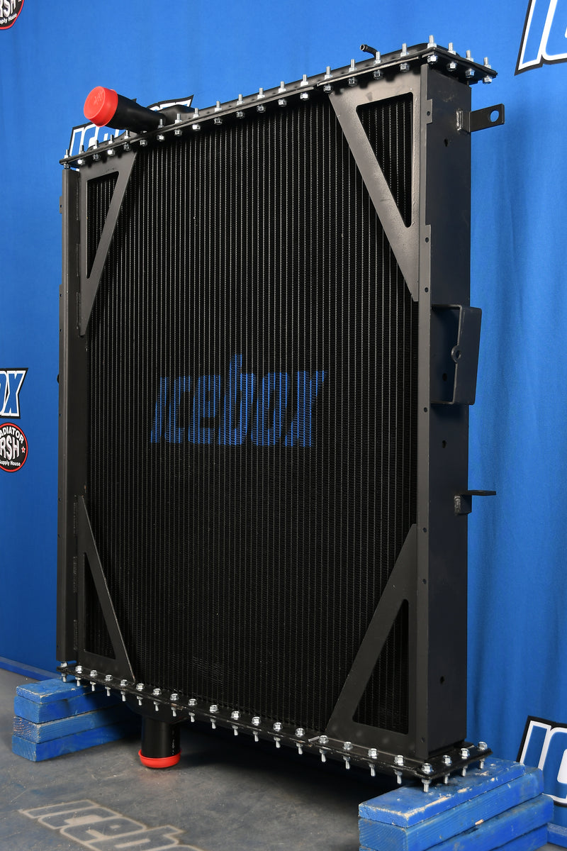 Load image into Gallery viewer, Peterbilt Radiator # 606090
