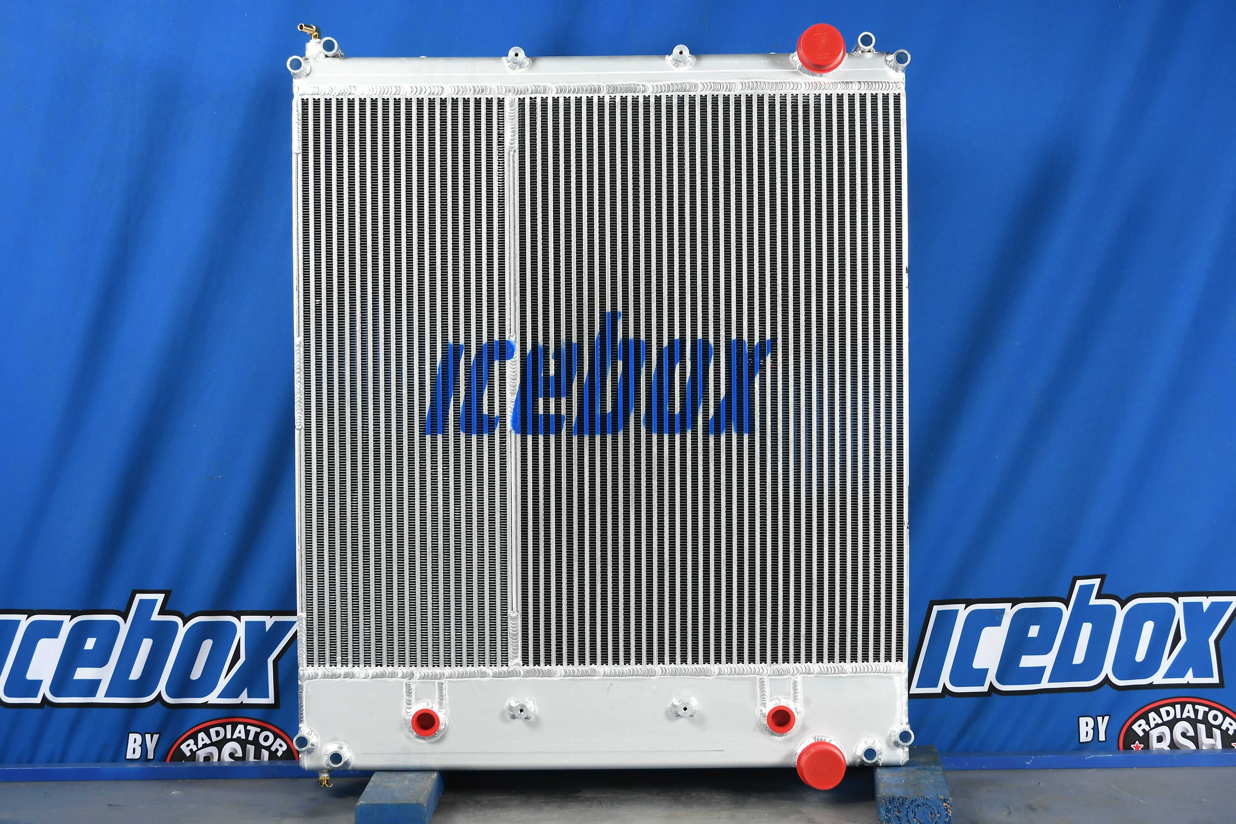 Freightliner M2 106 Radiator # 601615 – Radiator Supply House