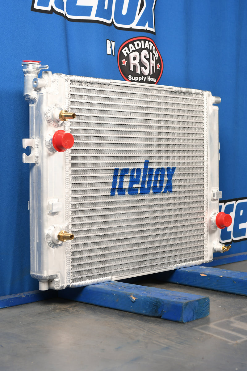 Load image into Gallery viewer, Hyster H60XT Radiator # 940247
