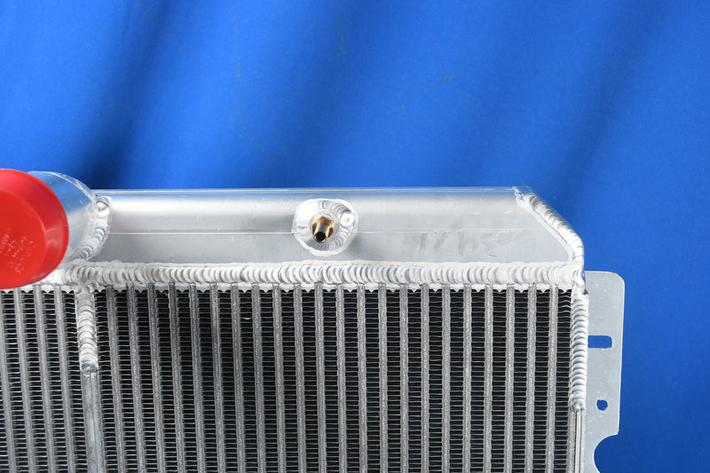 Load image into Gallery viewer, International 1600, S2100 Radiator # 603471
