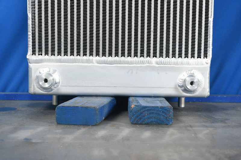 Load image into Gallery viewer, HItachi EX370, EX360, EX250, ZX350 Radiator # 870490
