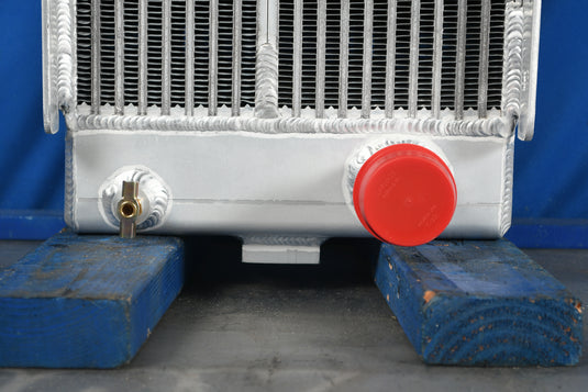 John Deere 2154D Radiator
