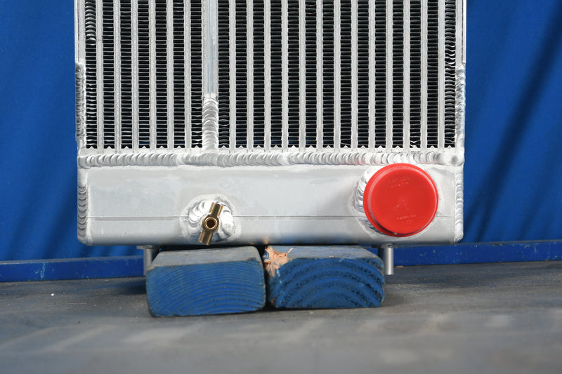 Load image into Gallery viewer, Komatsu WA320-5, WA320-5L Radiator # 930184
