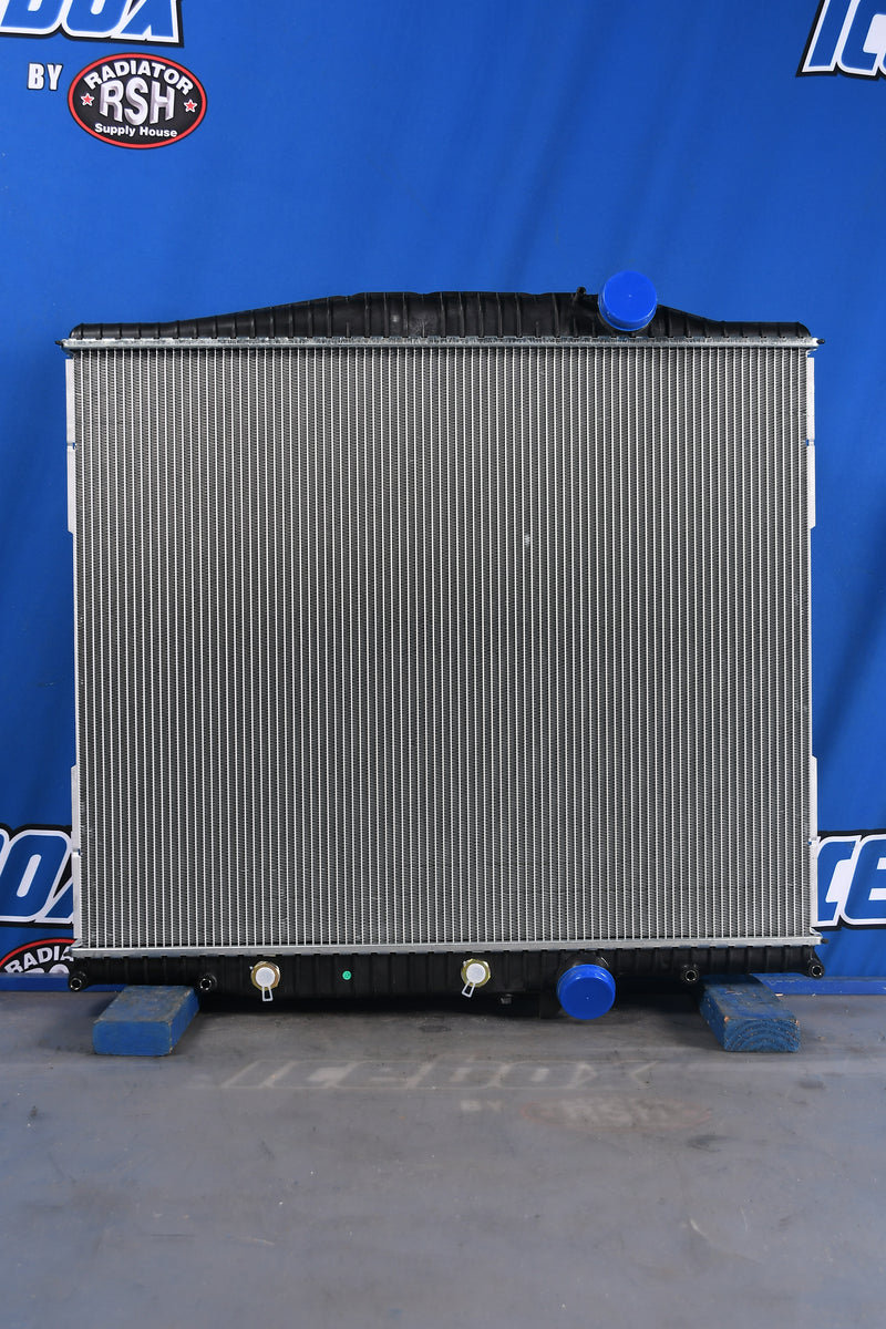 Load image into Gallery viewer, Volvo Radiator # 607041
