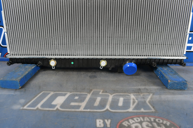 Load image into Gallery viewer, Volvo Radiator # 607041
