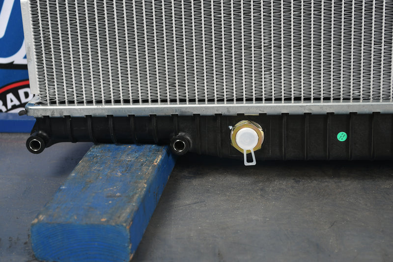 Load image into Gallery viewer, Volvo Radiator # 607041
