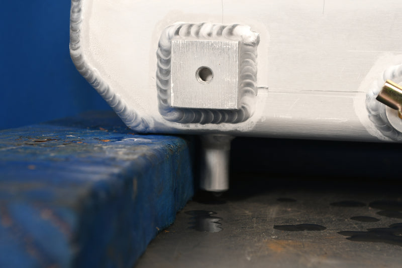 Load image into Gallery viewer, Hitachi ZX270LC-3 Radiator # 870364

