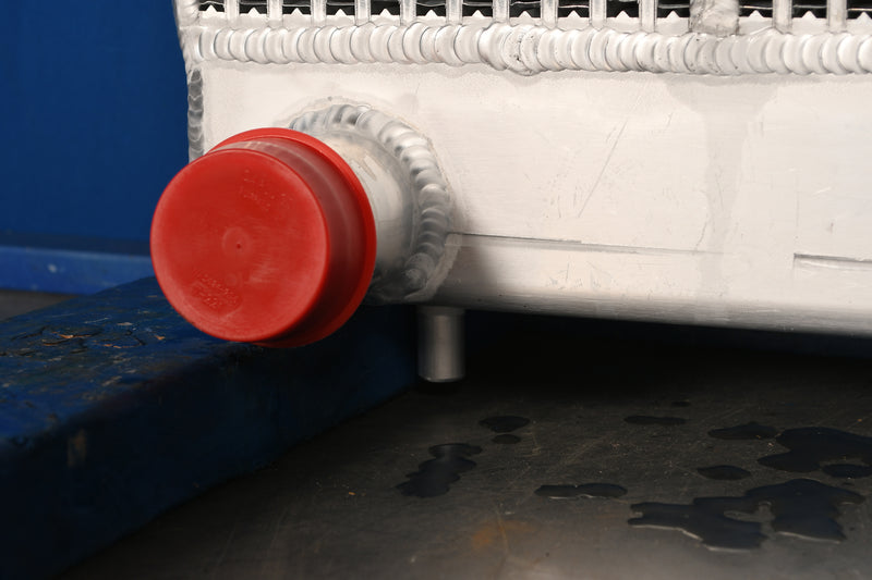 Load image into Gallery viewer, Hitachi ZX270LC-3 Radiator # 870364
