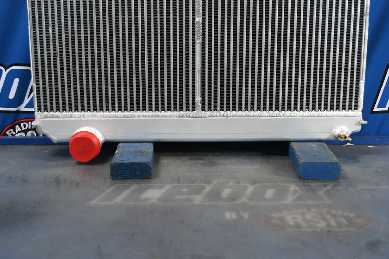 Load image into Gallery viewer, International Radiator # 603107
