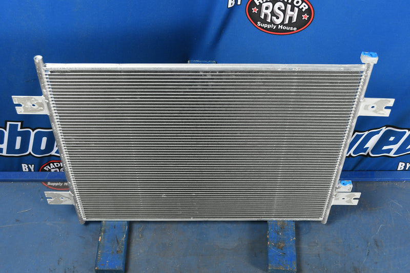 Load image into Gallery viewer, Peterbilt 387 AC Condenser # 606417
