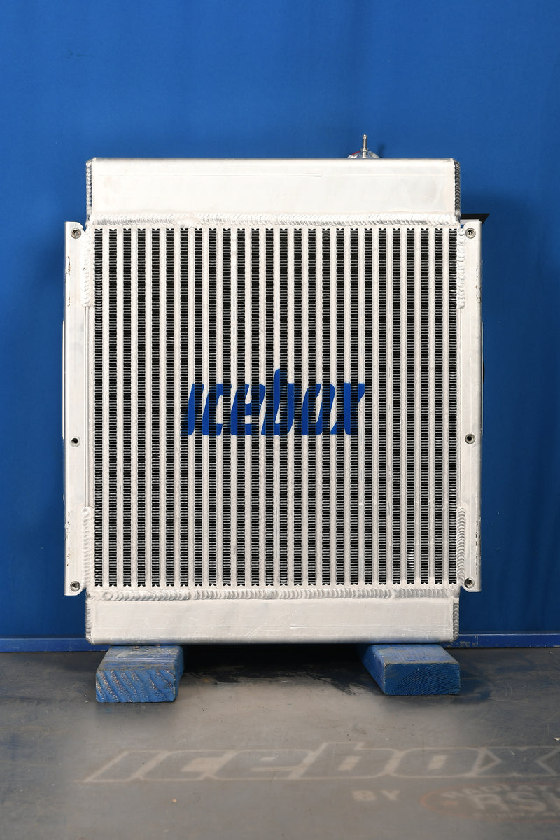 Load image into Gallery viewer, Hyster S150A Radiator # 940032
