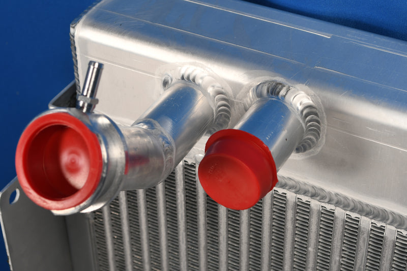 Load image into Gallery viewer, Hyster S150A Radiator # 940032
