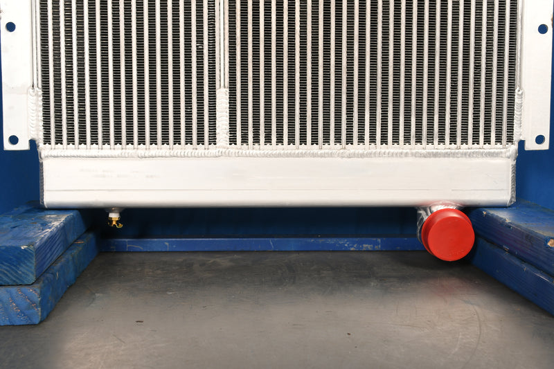 Load image into Gallery viewer, Universal Fertilizer Spray Buggy Radiator # 820278
