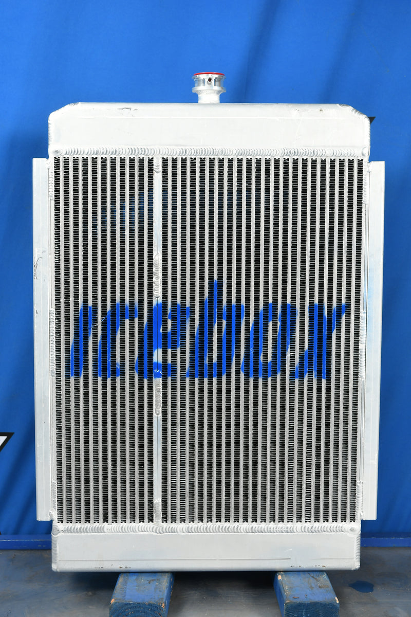 Load image into Gallery viewer, White 2-105 Radiator # 820271
