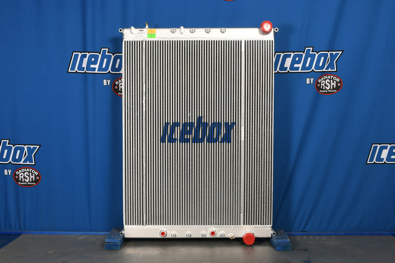Load image into Gallery viewer, Freightliner Cascadia Radiator # 601515
