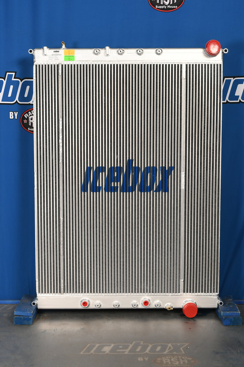 Load image into Gallery viewer, Freightliner Cascadia Radiator # 601515
