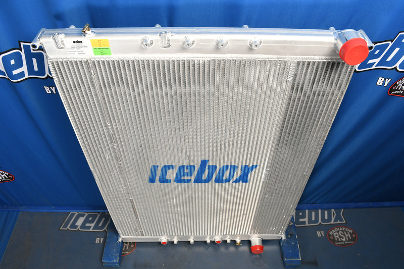 Load image into Gallery viewer, Freightliner Cascadia Radiator # 601515
