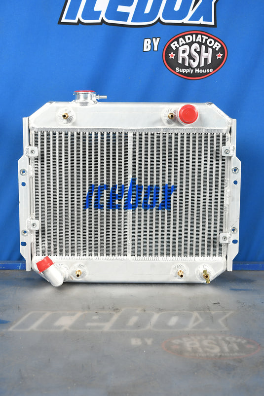 Nissan Forklift Radiator # 940106 – Radiator Supply House