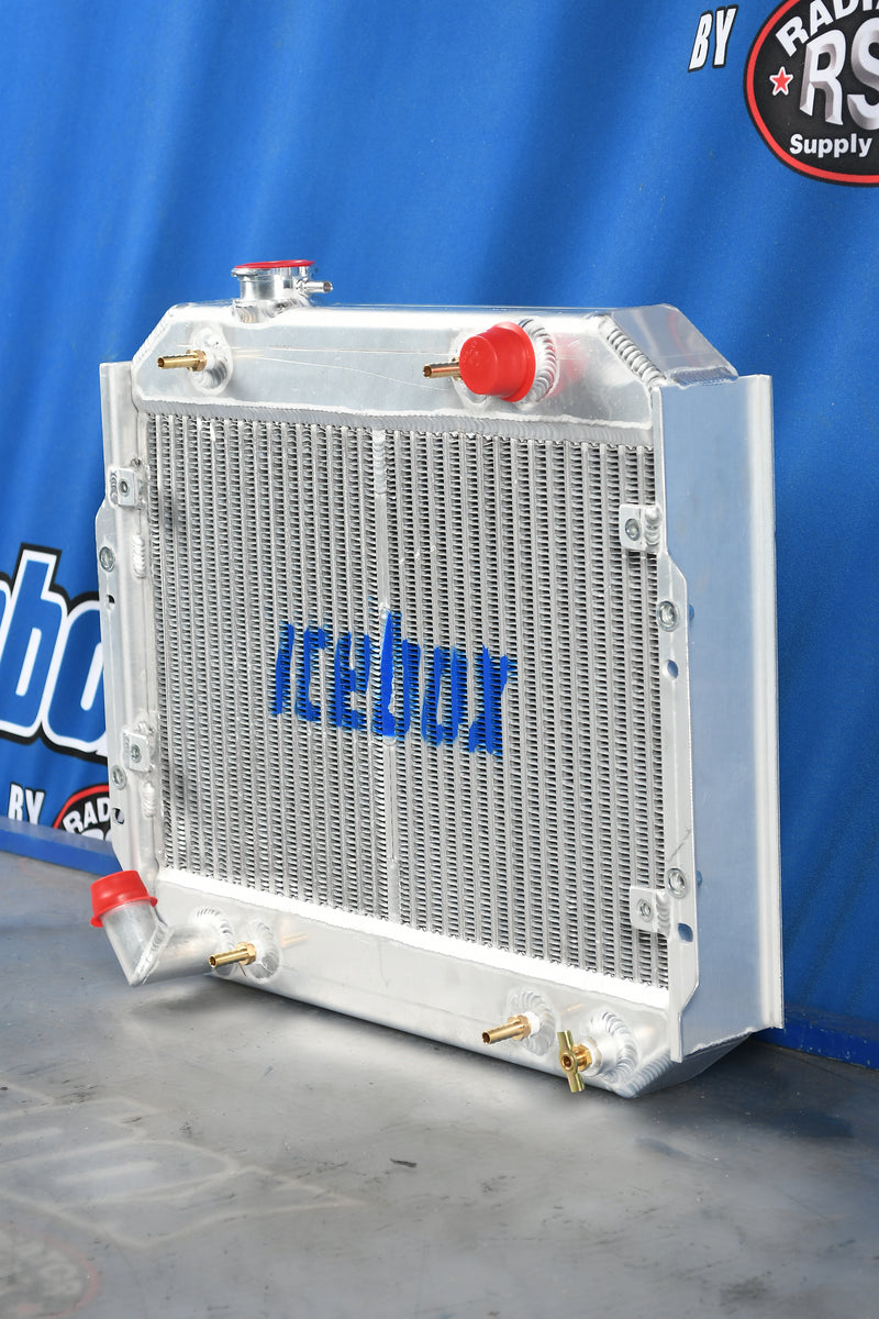 Load image into Gallery viewer, Nissan Forklift Radiator # 940106
