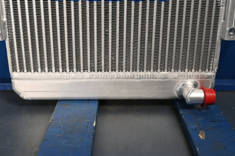 Load image into Gallery viewer, Komatsu PC40-7 Radiator # 930045
