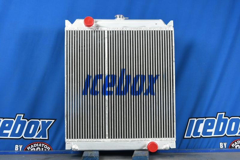 Load image into Gallery viewer, Kubota Radiator # 820148
