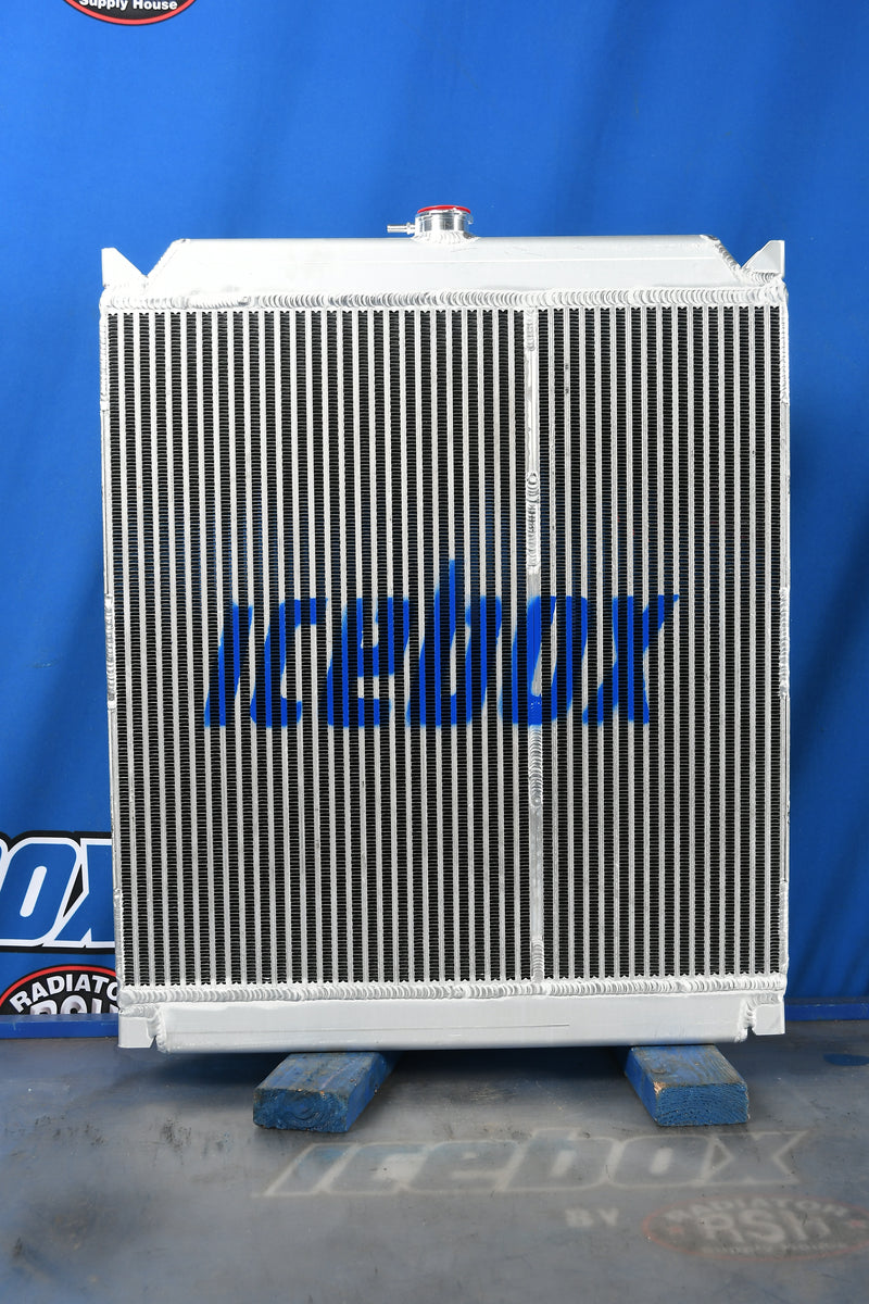 Load image into Gallery viewer, Kubota Radiator # 820148
