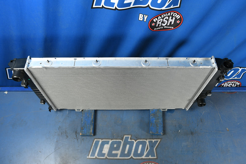 Load image into Gallery viewer, Dodge Ram P/U Radiator # 600515
