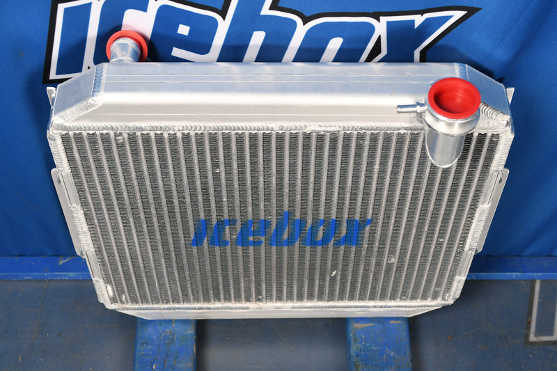 Load image into Gallery viewer, Toyota 403FG20 Radiator # 940261
