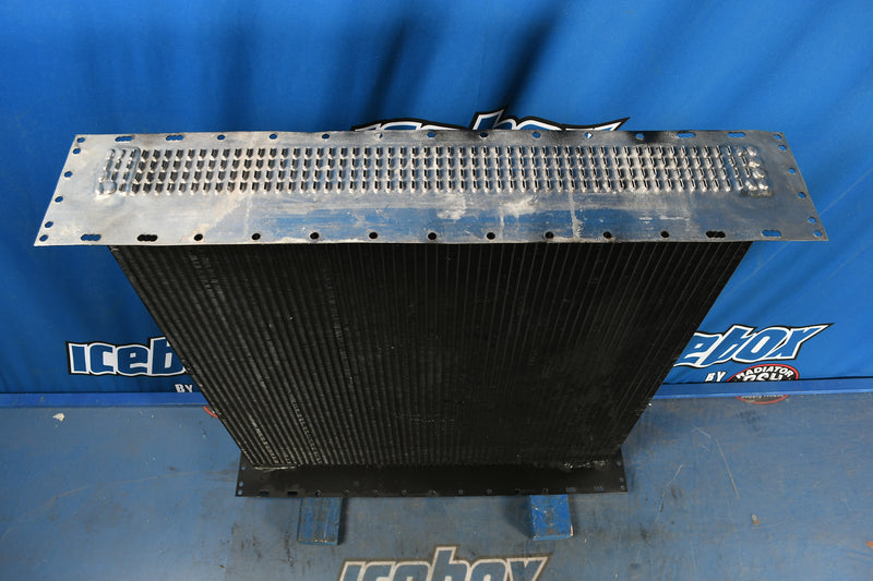 Load image into Gallery viewer, Freightliner Gold Core Radiator Core # 601427
