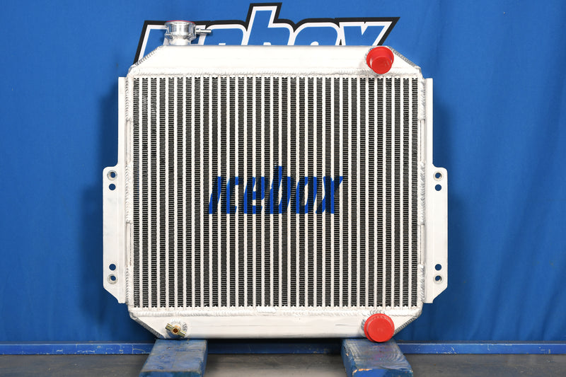 Load image into Gallery viewer, Toyota 403FG20 Radiator # 940261
