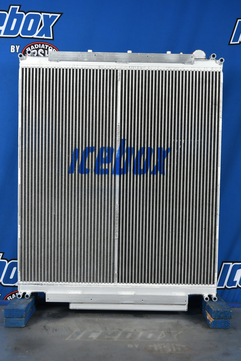 Load image into Gallery viewer, Mack GU Granite Radiator # 607054
