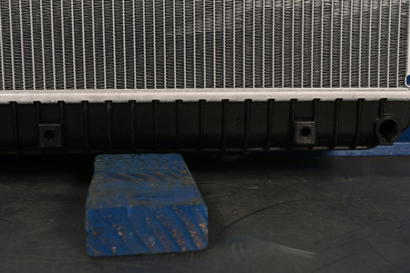 Load image into Gallery viewer, Freightliner M2 Business Class Radiator # 601115
