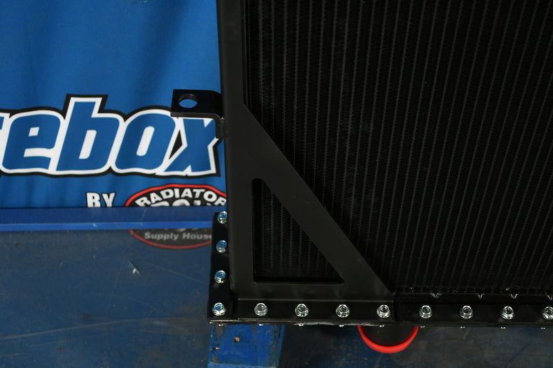 Load image into Gallery viewer, Peterbilt 357, 375, 379, 385 Radiator # 606022

