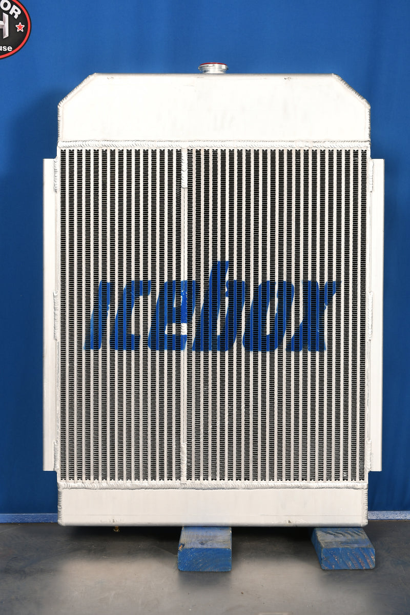 Load image into Gallery viewer, Caterpillar CS-433C, CP-433C Roller Radiator Core # 850290
