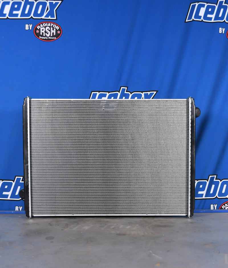 Load image into Gallery viewer, Ford L, LN, LTL, CL Radiator # 600095
