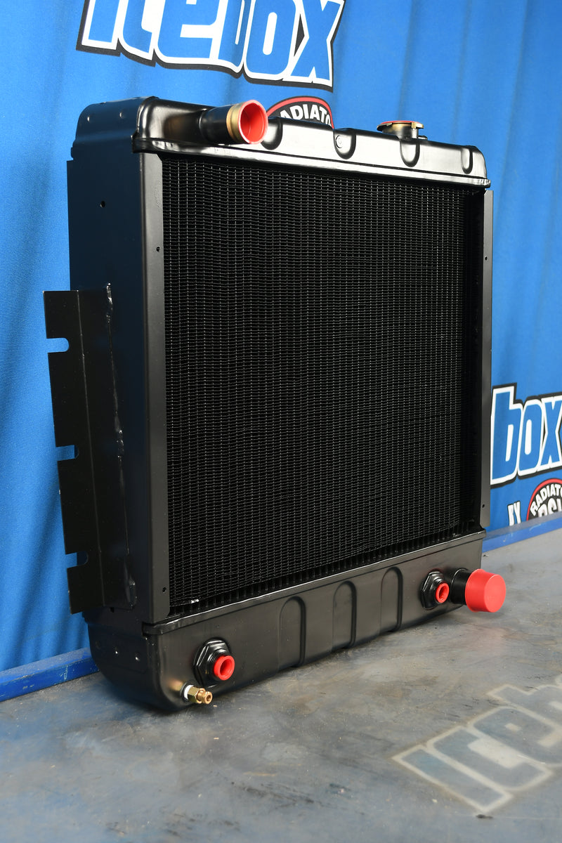 Load image into Gallery viewer, Hyster H135XL, H155XL Radiator # 940193
