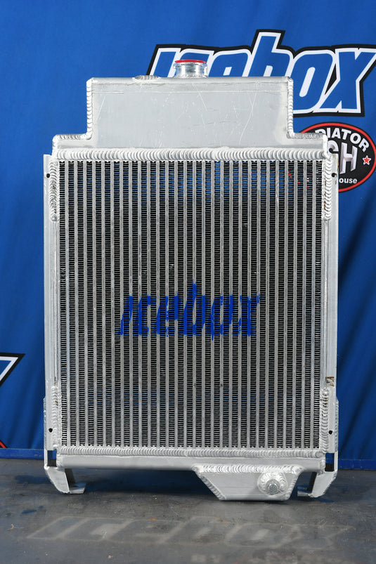 John Deere 440,440A,440B Radiator