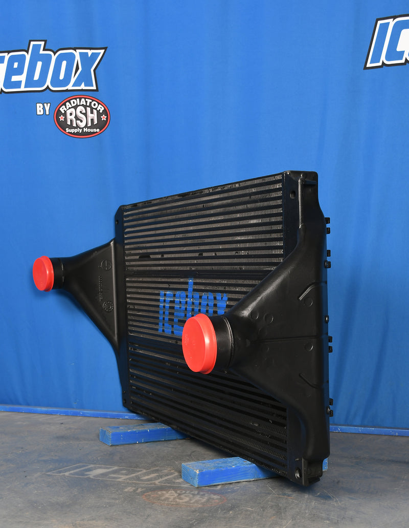 Load image into Gallery viewer, Western Star FR73 Charge Air Cooler # 608069
