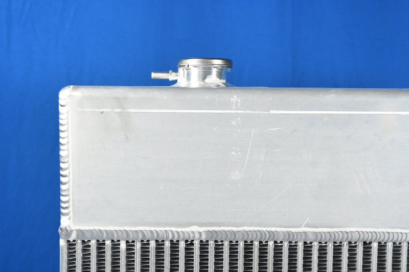 Load image into Gallery viewer, Caterpillar CS-583, CS583 Roller Radiator # 850443
