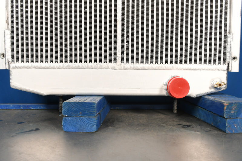 Load image into Gallery viewer, Case 7110, 7120, 7130, 7140, 7150, Radiator # 845212
