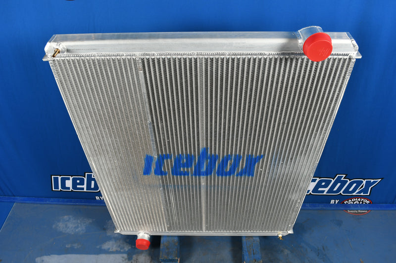 Load image into Gallery viewer, Western Star Radiator # 608015
