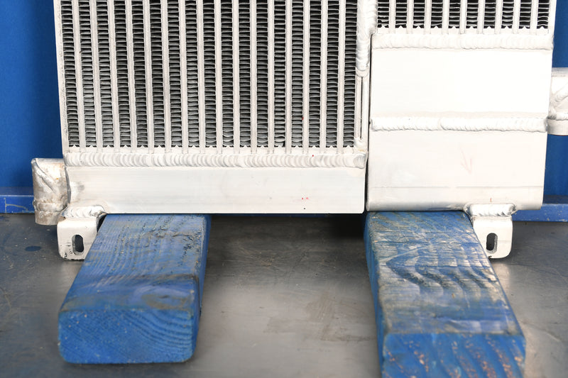 Load image into Gallery viewer, Caterpillar IT928G, 924G, 924GZ, 928G Oil Cooler # 850356
