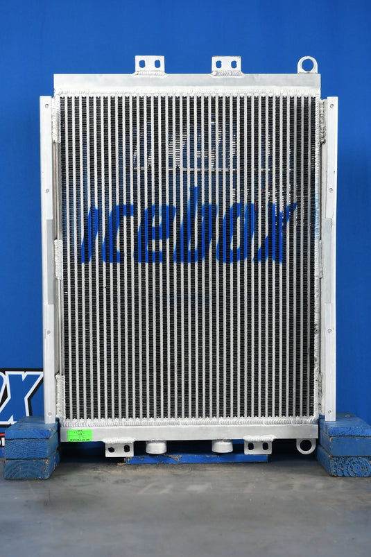 Caterpillar D5C, D3C Oil Cooler