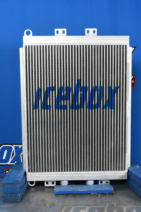 Caterpillar D5C, D3C Oil Cooler
