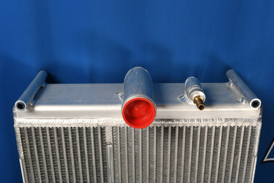 Caterpillar 568 Radiator