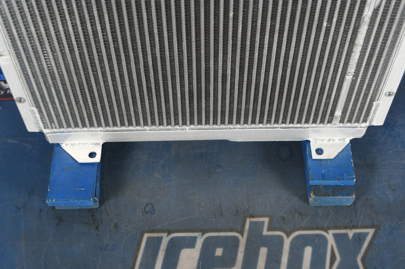 Load image into Gallery viewer, John Deere 4850, 4555, 4650, Early 4755 Radiator # 871136
