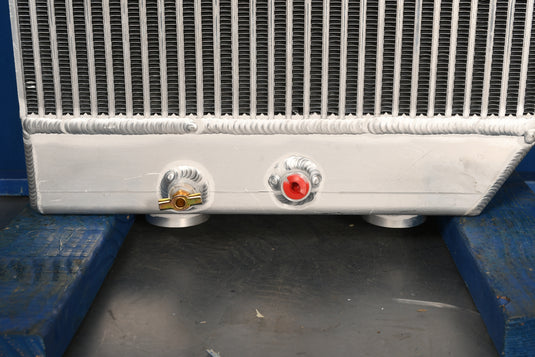 Caterpillar 320E Radiator