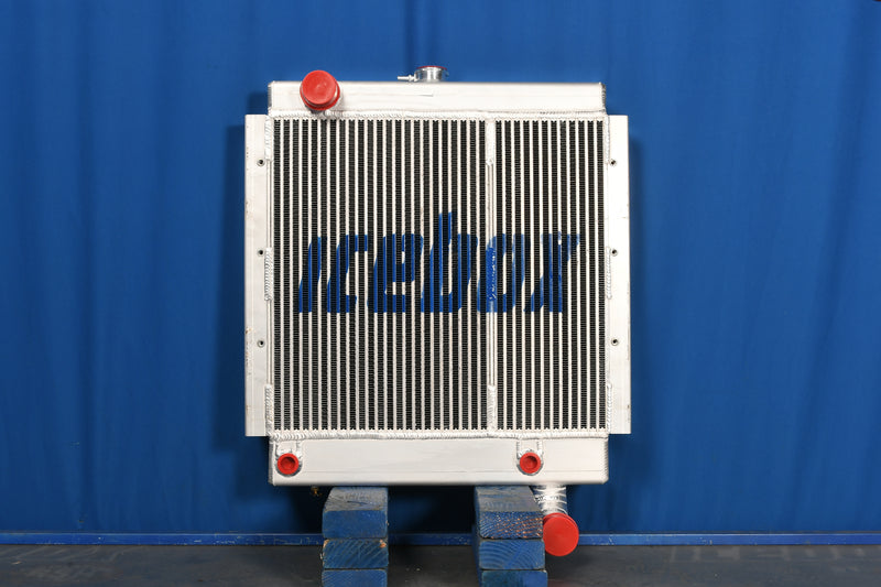 Load image into Gallery viewer, Hyster H180H Radiator # 940137
