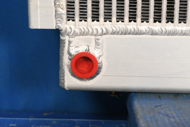 Load image into Gallery viewer, Hyster H180H Radiator # 940137
